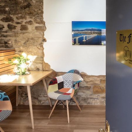 Sanctum Boutique Apartments Гобарт Екстер'єр фото